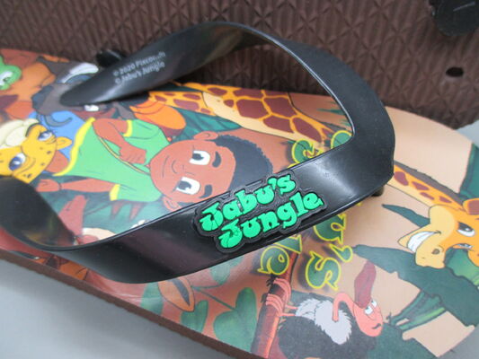 OEM PE EVA Kids Character Flip Flops Sandals Open Toe Style Anti Slip Design