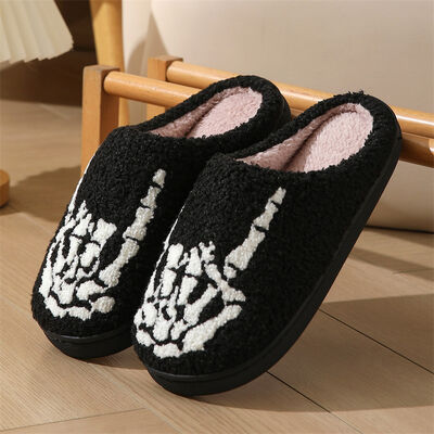 OEM Design Women's Indoor Slippers Holiday Halloween Pumpkin Slippers For Gifting