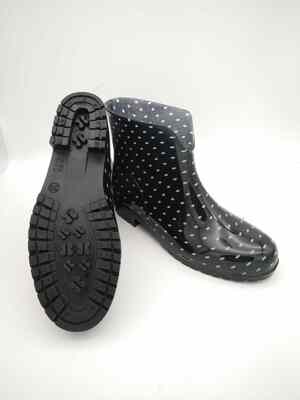 OEM Brand Women's Rain Boots Matt Finish Ankle Garden Boots Ladies Non Slip