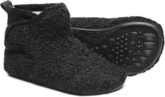 Kids Indoor Slippers Booties with Breathable Faux Fur Lining and Memory Foam