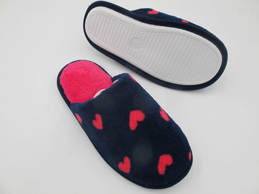 All Seasons Faux Fur Lined  Anti Slip Womens House Slippers With Different Materials