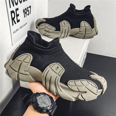 Breathable Mesh Anti Slip Outsole PVC Sole Injection Sneaker for Men Casual Walking Sneakers