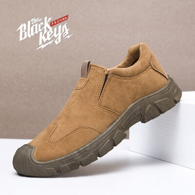 Men's Casual Walking Sneakers with Breathable Mesh Upper Anti Slip Outsole and Faux Fur Lining