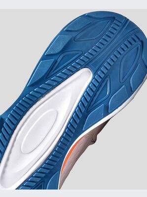 Men's Non Slip Walking Sneakers with Breathable Mesh Upper and Faux Fur Lining