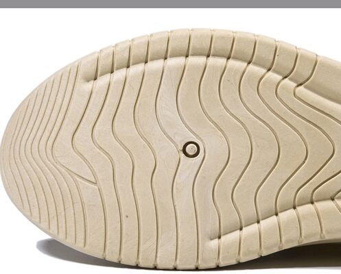 Men's Casual Walking Sneakers with Breathable Mesh Upper Anti Slip Outsole and Faux Fur Lining