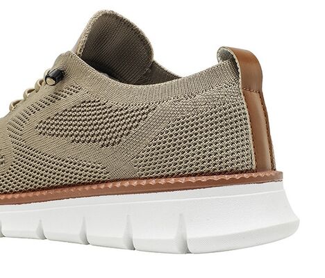 Mens Non Slip Walking Sneakers with Breathable Mesh Upper and Faux Fur Lining for All Seasons