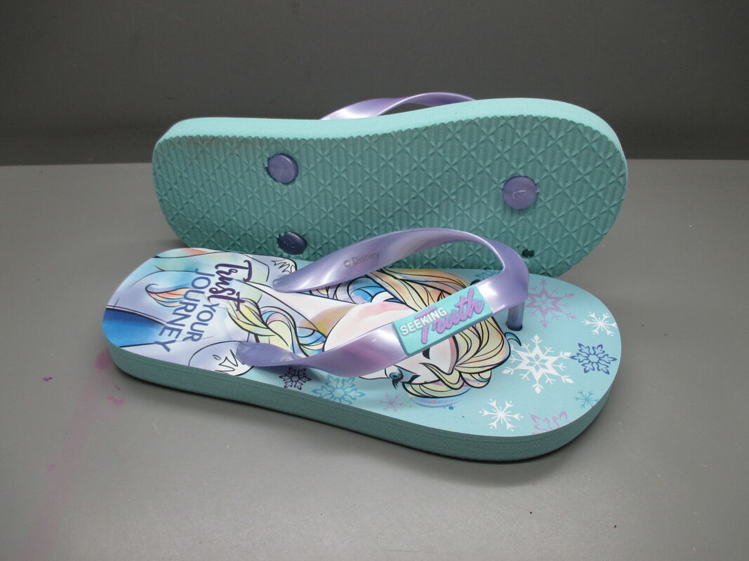 Lightweight Kids Character Flip Flops Sandals Cute Beach Flip Flops Custom Size