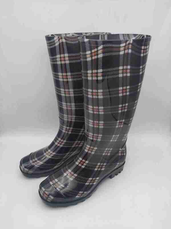 Customized Female Rain Boots Non Slip Sole Womens Tall Gumboots Waterproof