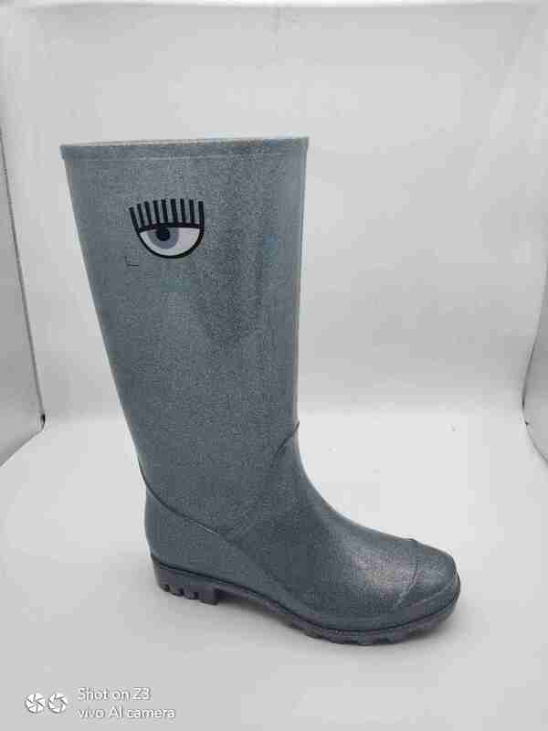 Female PVC Slip On Tall Glitter Rain Boots Waterproof OEM ODM Service