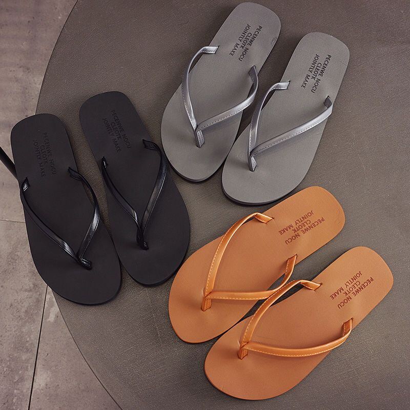Fashionable Men's Flip Flops Sandals With PU Upper Custom Embossed Logo