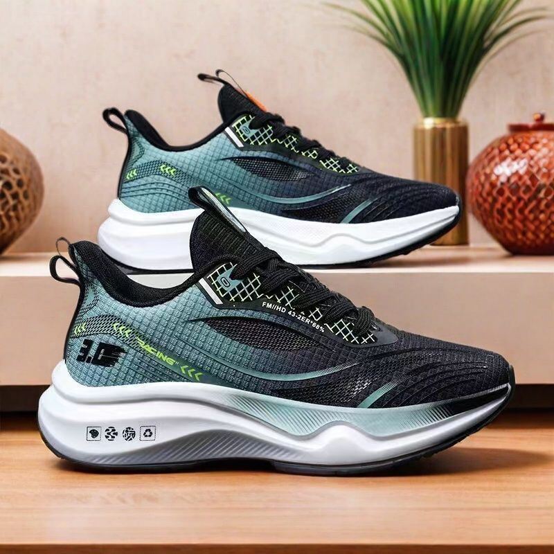 Men's Breathable Mesh Walking Shoes with Anti Slip Outsole and PVC Injection Sole for Casual Wear