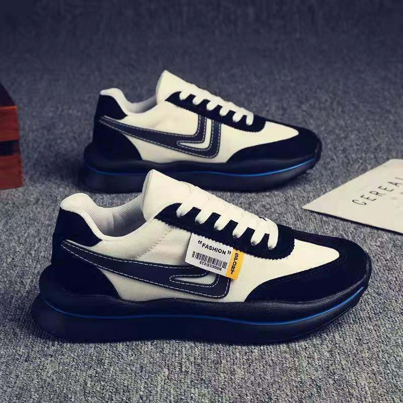 Mens Non Slip Walking Sneakers with Breathable Mesh Upper and Faux Fur Lining